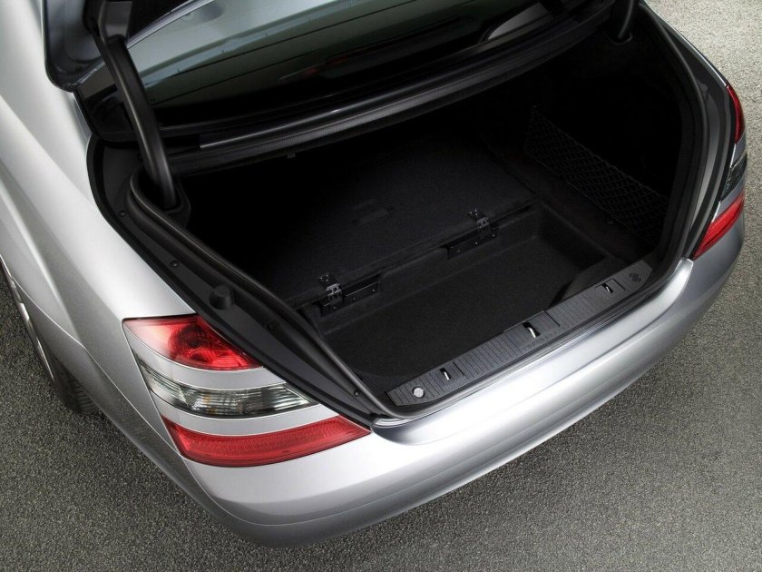 Mercedes w221 багажник