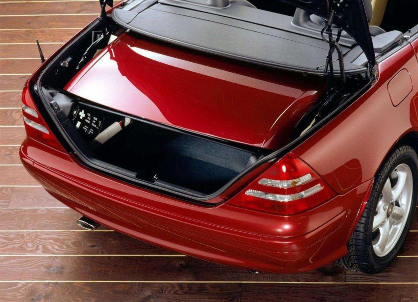 Mercedes r170 багажник