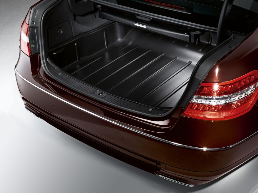 Багажник Мерседес w213