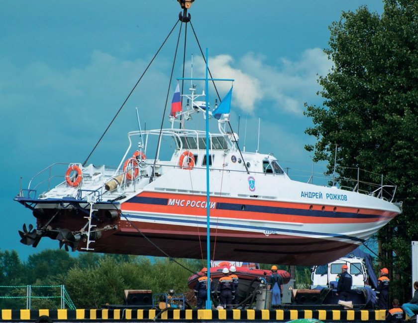 Катер Мангуст МЧС