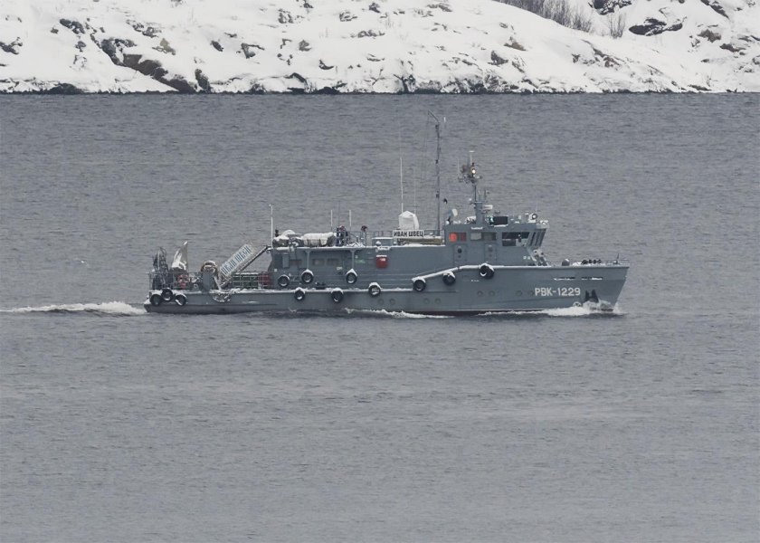 Леонид Сенчура судно