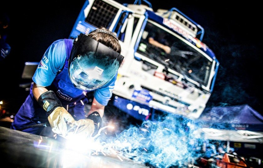 Сварка автомобиля