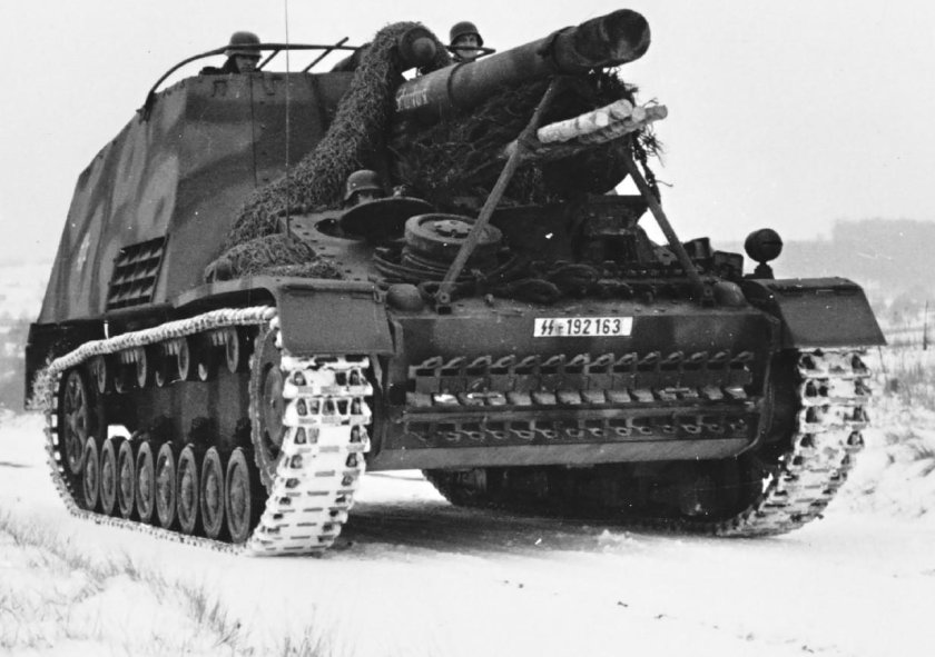 150-Мм САУ Хуммель