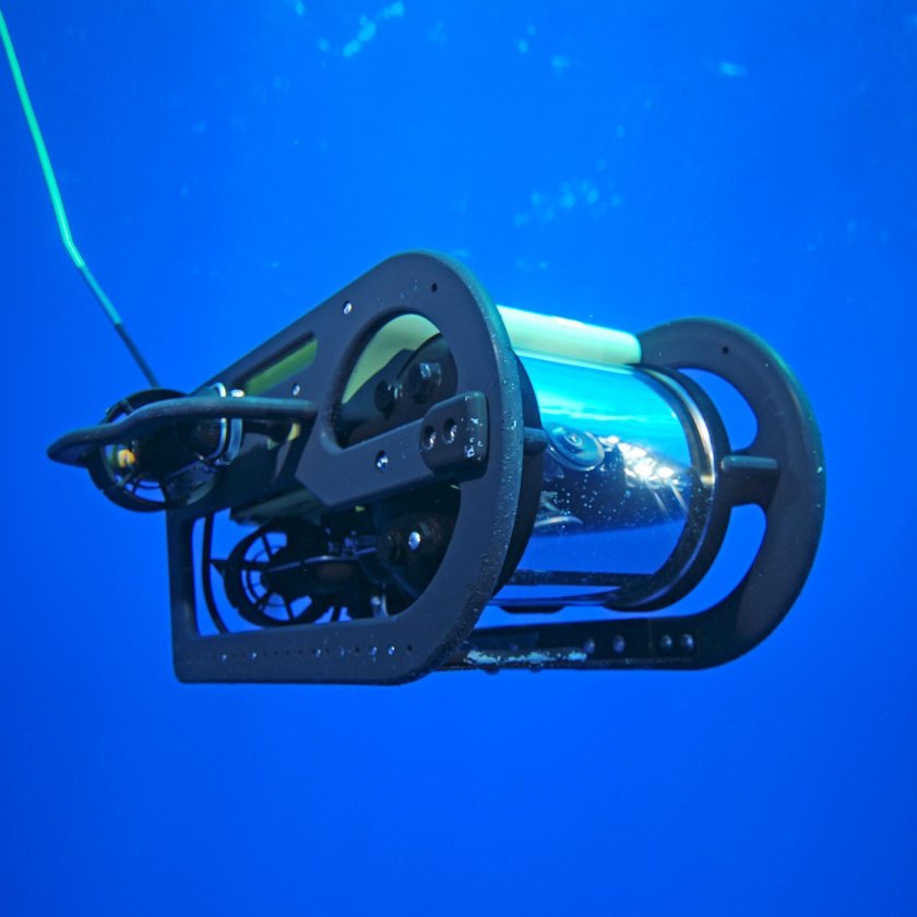 Подводный дрон на ардуино