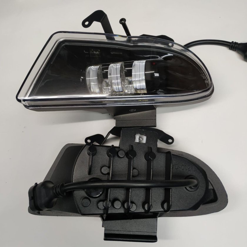 Линзы в туманки акцент ТАГАЗ