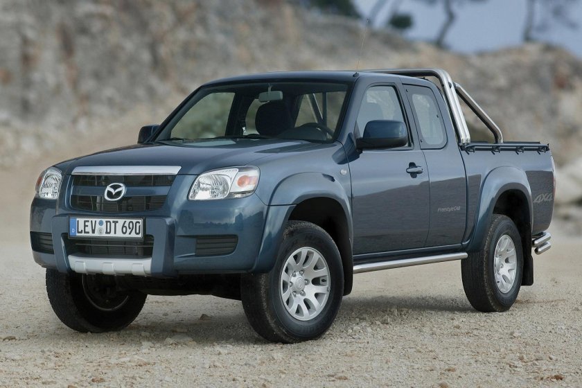 Мазда БТ 50
