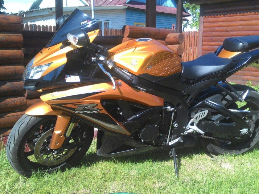 Мотоцикл за 400 тысяч рублей