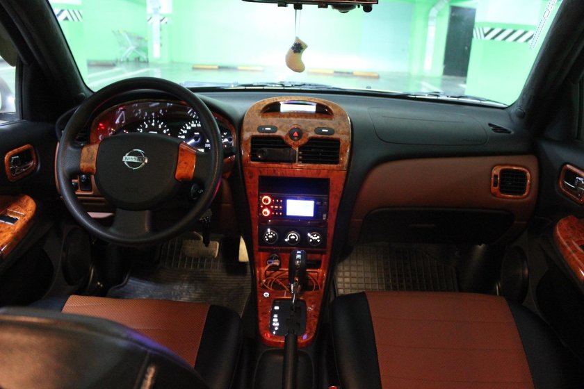 Ниссан Альмера н16 тюнинг салона