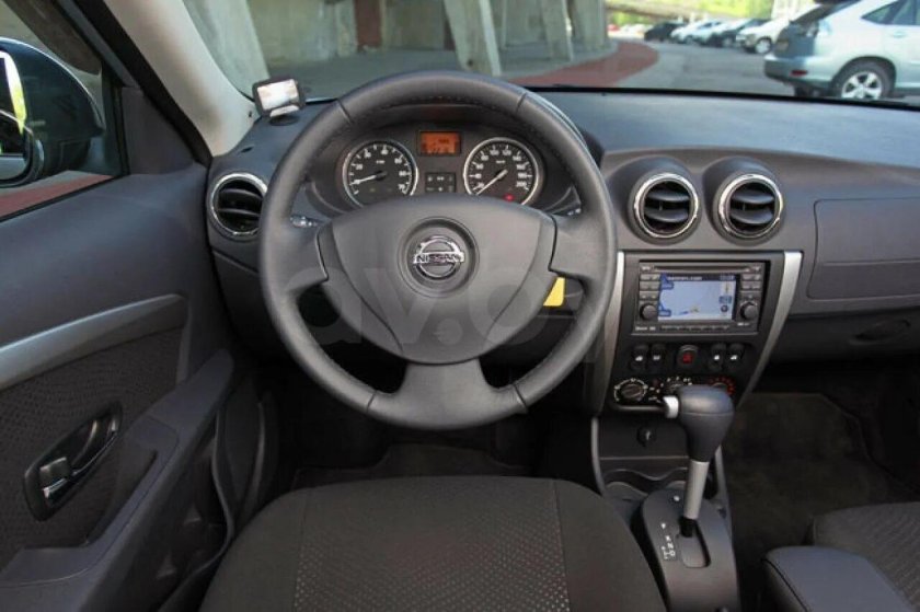 Nissan Almera 2017 салон