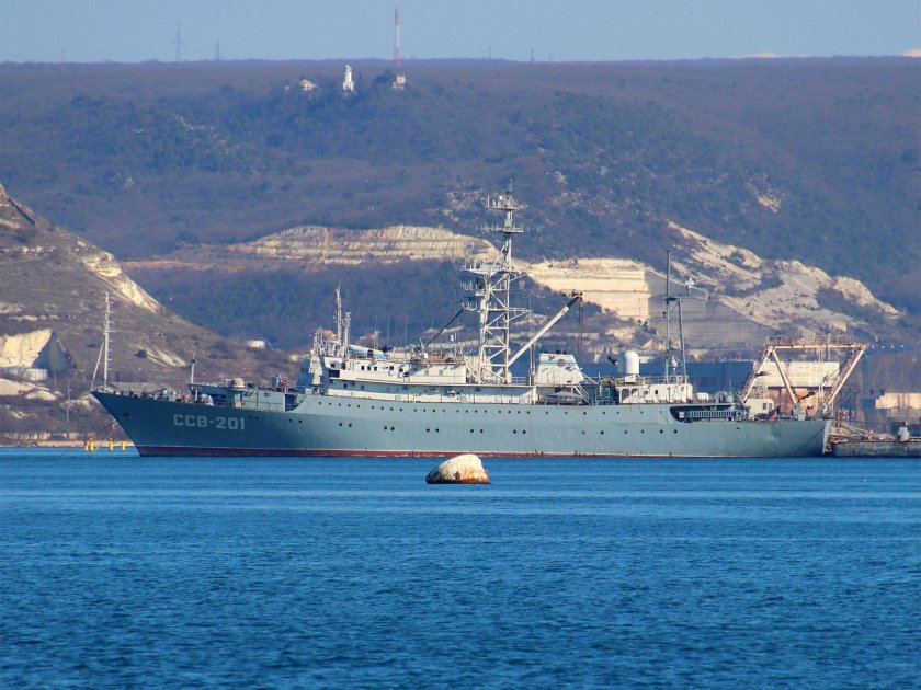 Приазовье корабль ЧФ