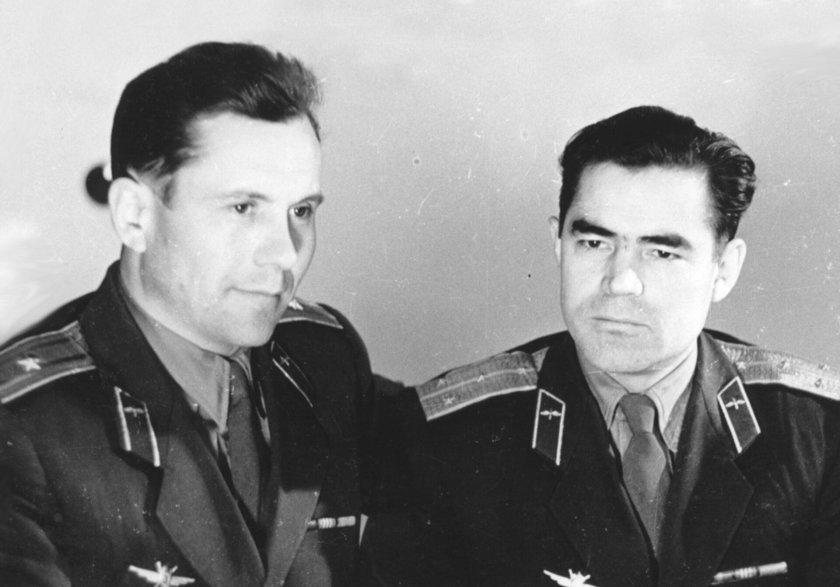 Андриян Николаев и Павел Попович