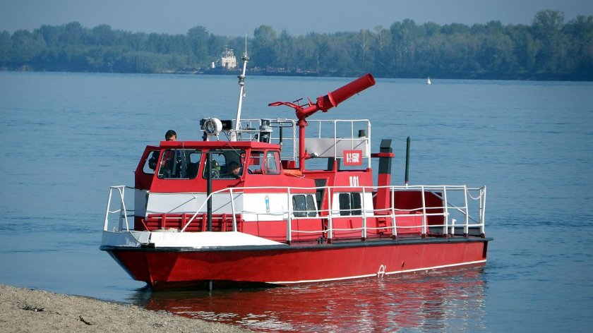 Пожарный катер КС-110