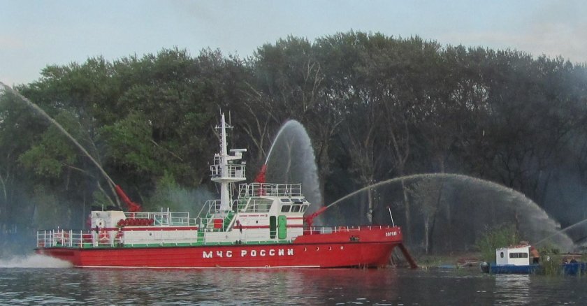 Пожарный катер Прометей