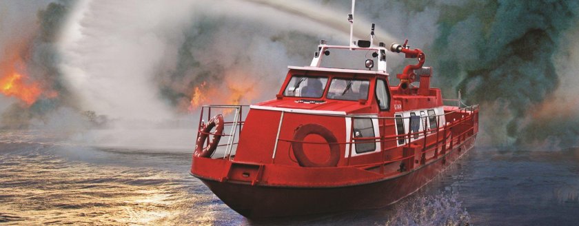 Пожарно-спасательный катер КС-110-39
