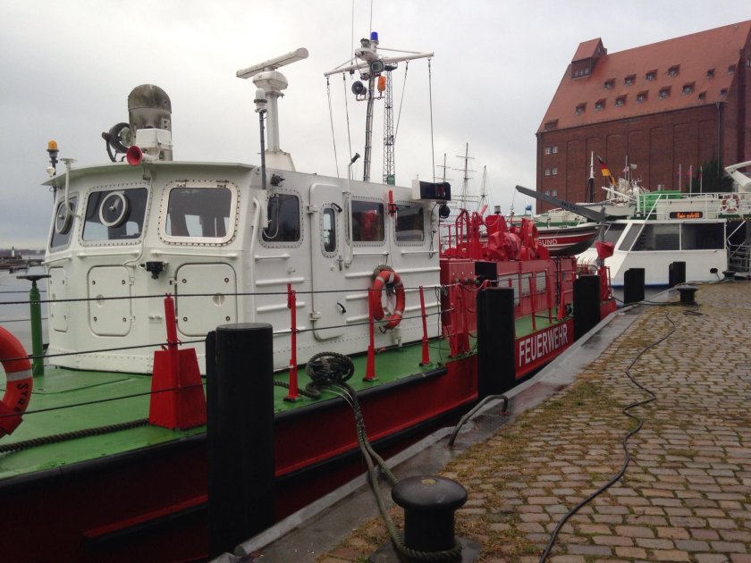 Пожарный катер Дюссельдорф