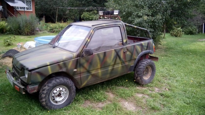 Внедорожный ВАЗ-1111 Ока пикап