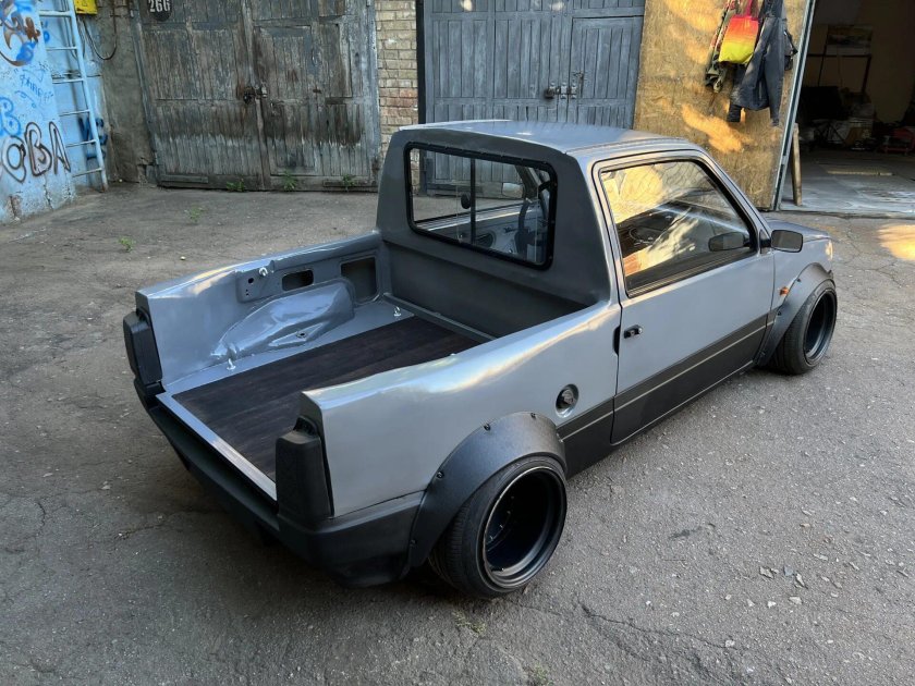 Внедорожный ВАЗ-1111 Ока пикап