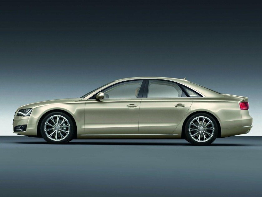 Audi a8 2011