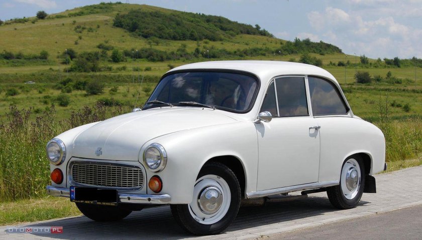 Польская машина Syrena 105