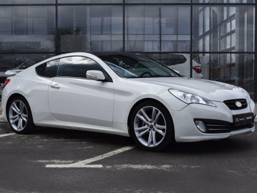 Хендай Генезис купе 2011