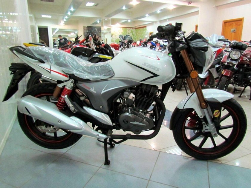 Мотоцикл stels Flow 200 кубов