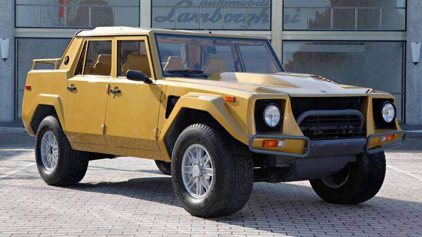 Ламборджини lm002