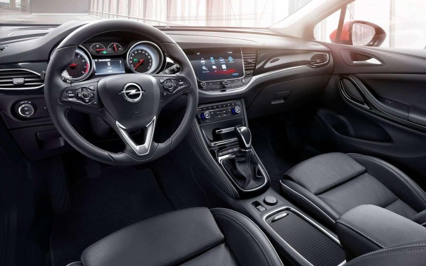 Opel Astra k 2015
