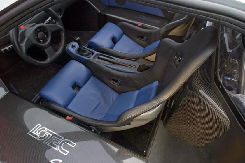 Lotec Sirius салон