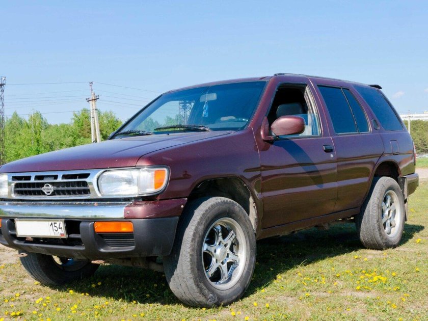 Nissan Pathfinder 1998