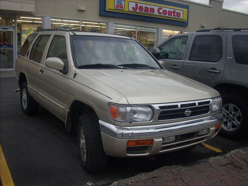 Nissan Pathfinder 1998