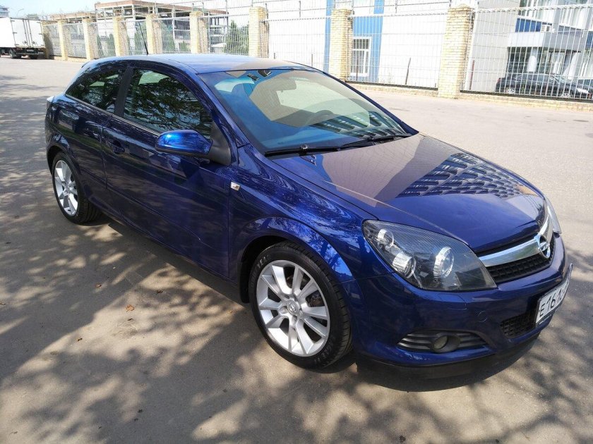 Opel Astra 2007 синий
