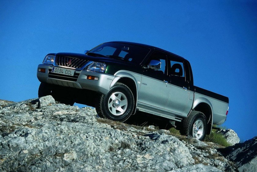Mitsubishi l200 1996-2006