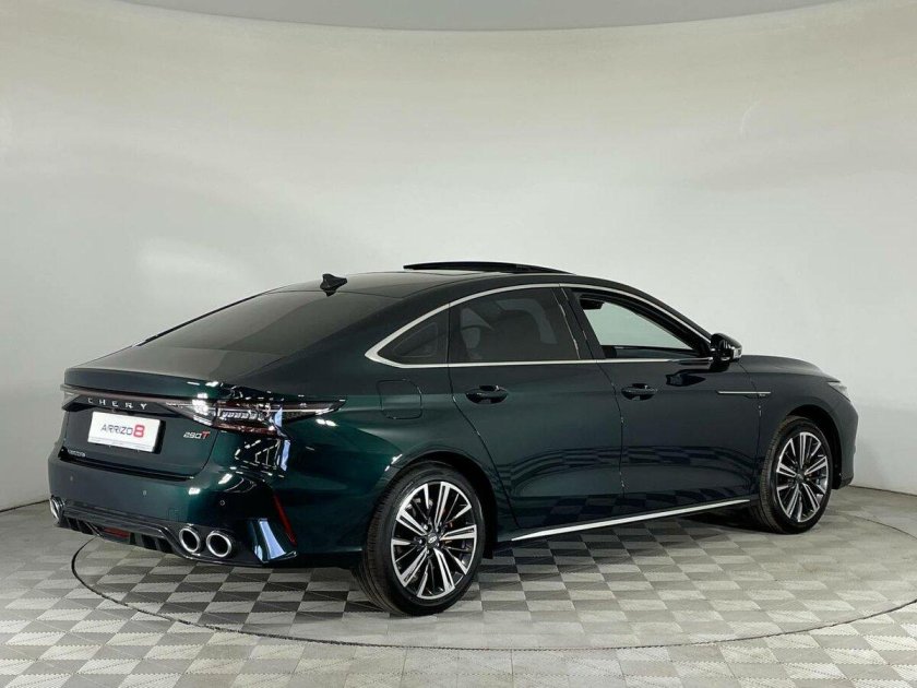 Черри седан 2023