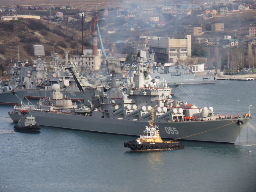 «Маршал Устинов» проекта 1164 «Атлант»