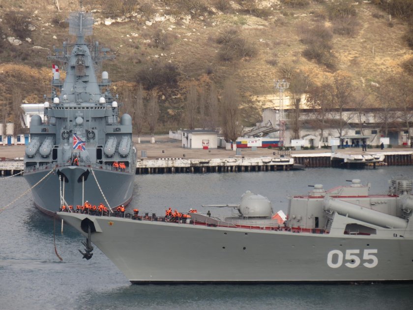 Крейсер Маршал Устинов