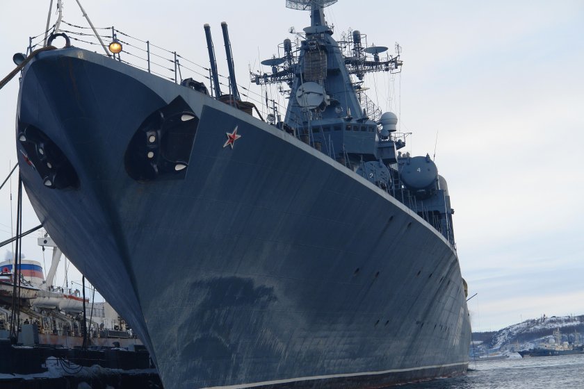 Маршал Устинов ракетный крейсер проекта 1164