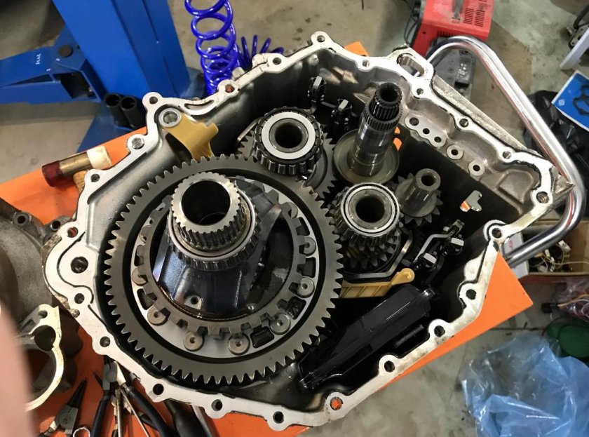 Коробка ДСГ 6