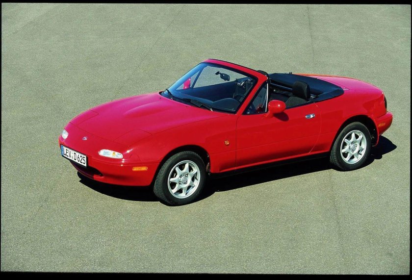 Mazda MX-5 Miata 1 поколение
