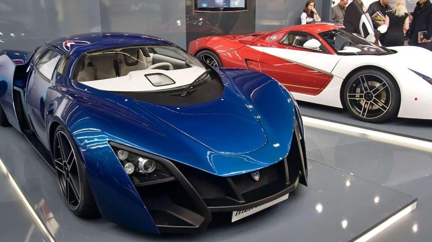 Машина Marussia b2