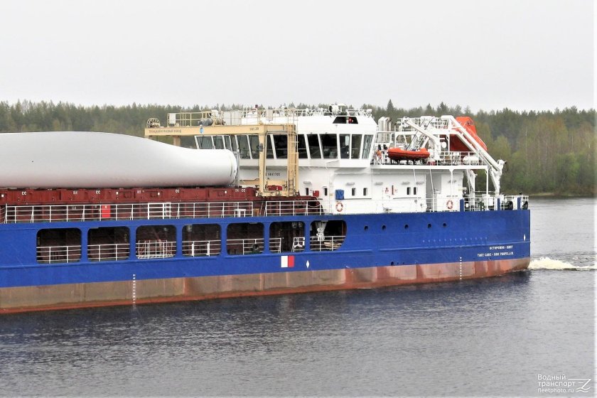 Пола Мария сухогруз