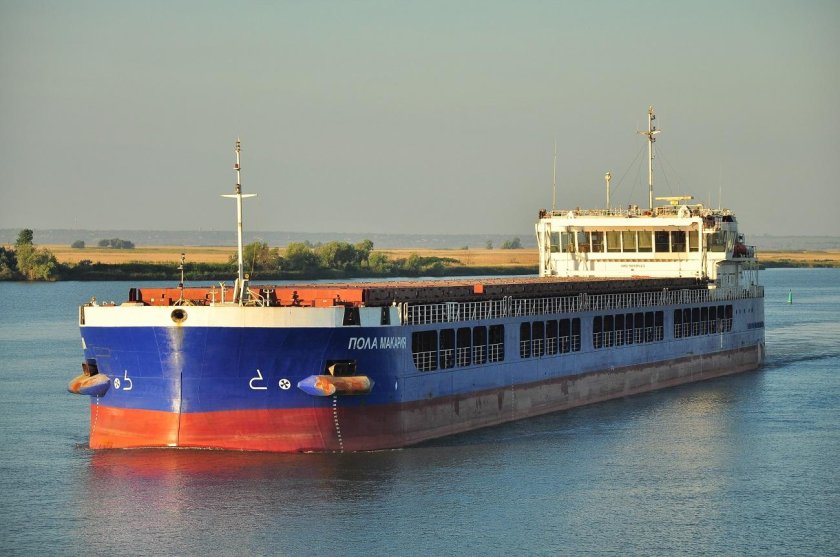 Пола Макария судно