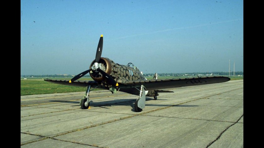 Самолёт Macchi MC-200 Саетта