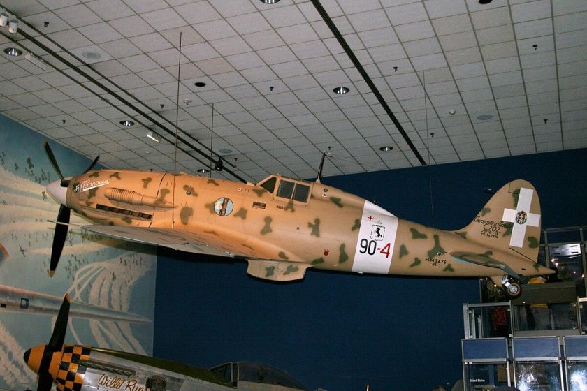 Истребитель Macchi c.202 Folgore