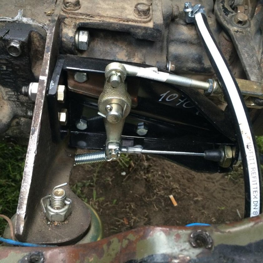 Ручник УАЗ 469