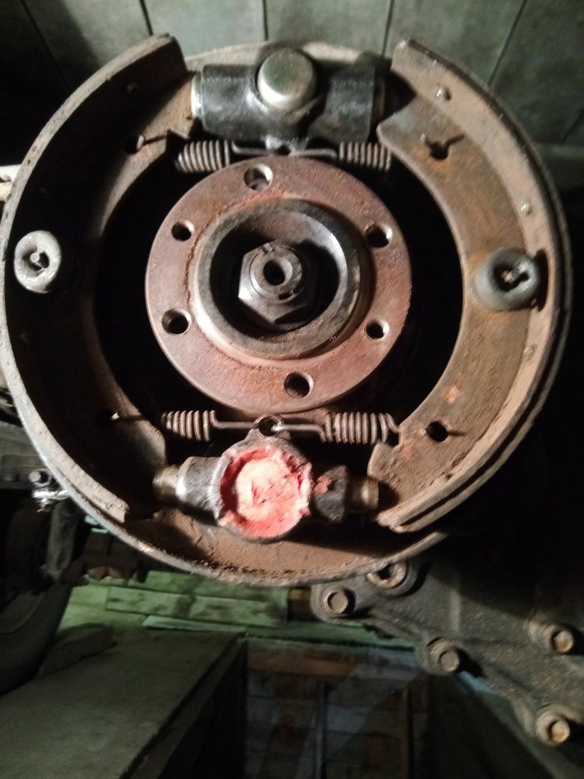 Колодки ручника УАЗ 469