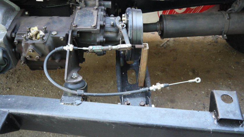 УАЗ 31512 стояночный тормоз