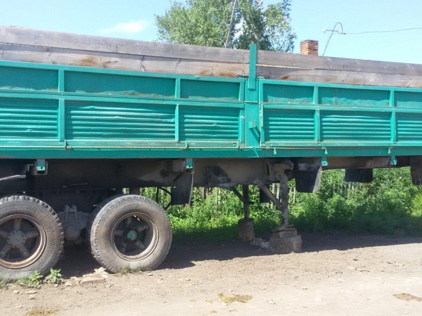 Полуприцеп бортовой ОДАЗ 9370