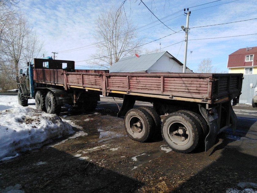 Полуприцеп бортовой ОДАЗ 9370