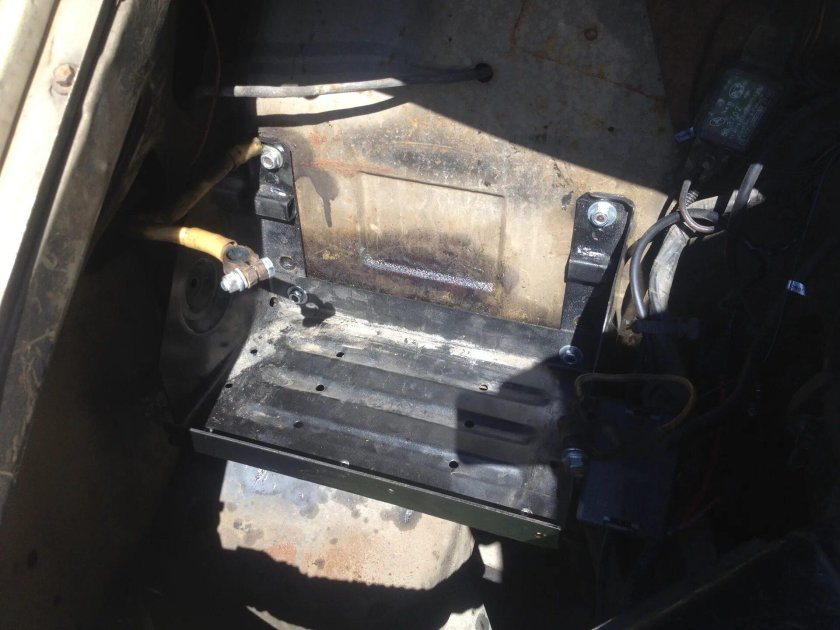 Крепление АКБ Газель 3302