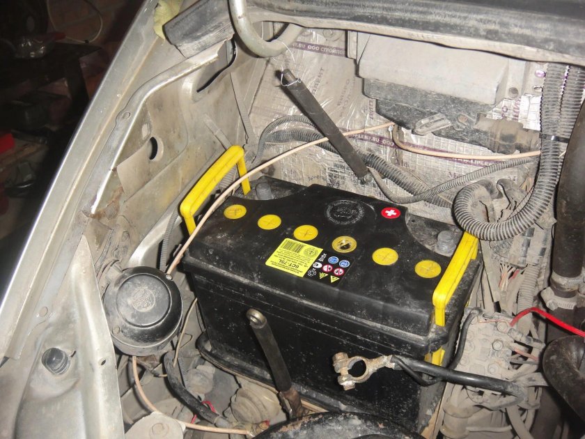 ГАЗ Соболь 406 аккумулятор